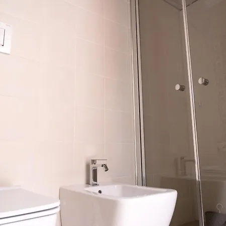 Le Tre Rondini 4* Μπαρλέτα