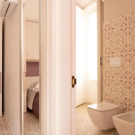 Konukevi Le Tre Rondini 4*