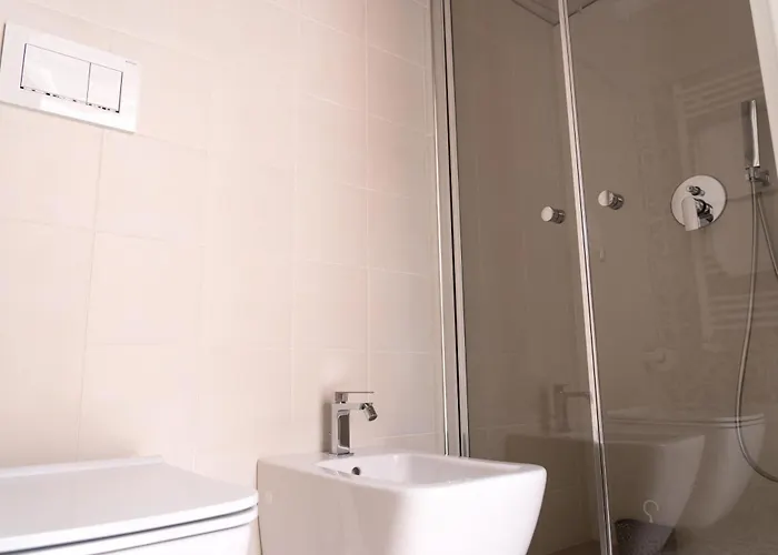 Le Tre Rondini 4* バルレッタ