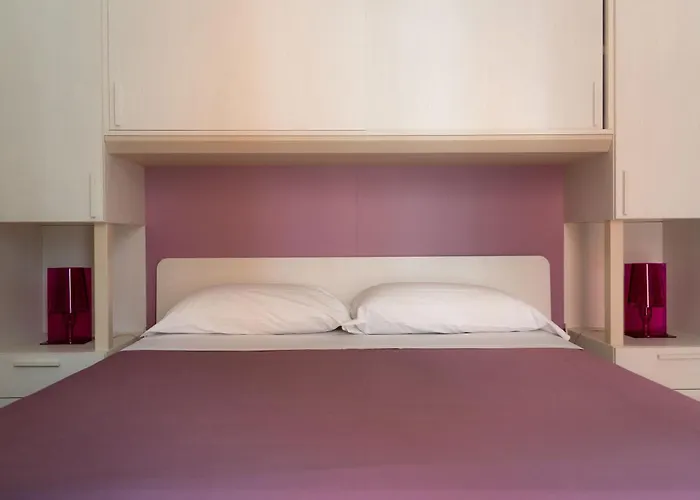 Le Tre Rondini ゲストハウス バルレッタ